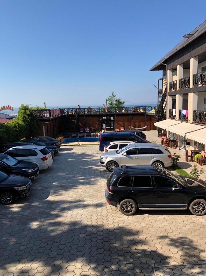 Веселий Кут Zaliznyy Port Exterior foto